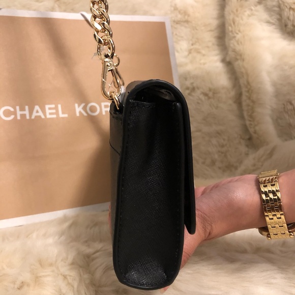 Michael Kors 3-in-1 Crossbody with Removable Pouch - Picture 6 of 10